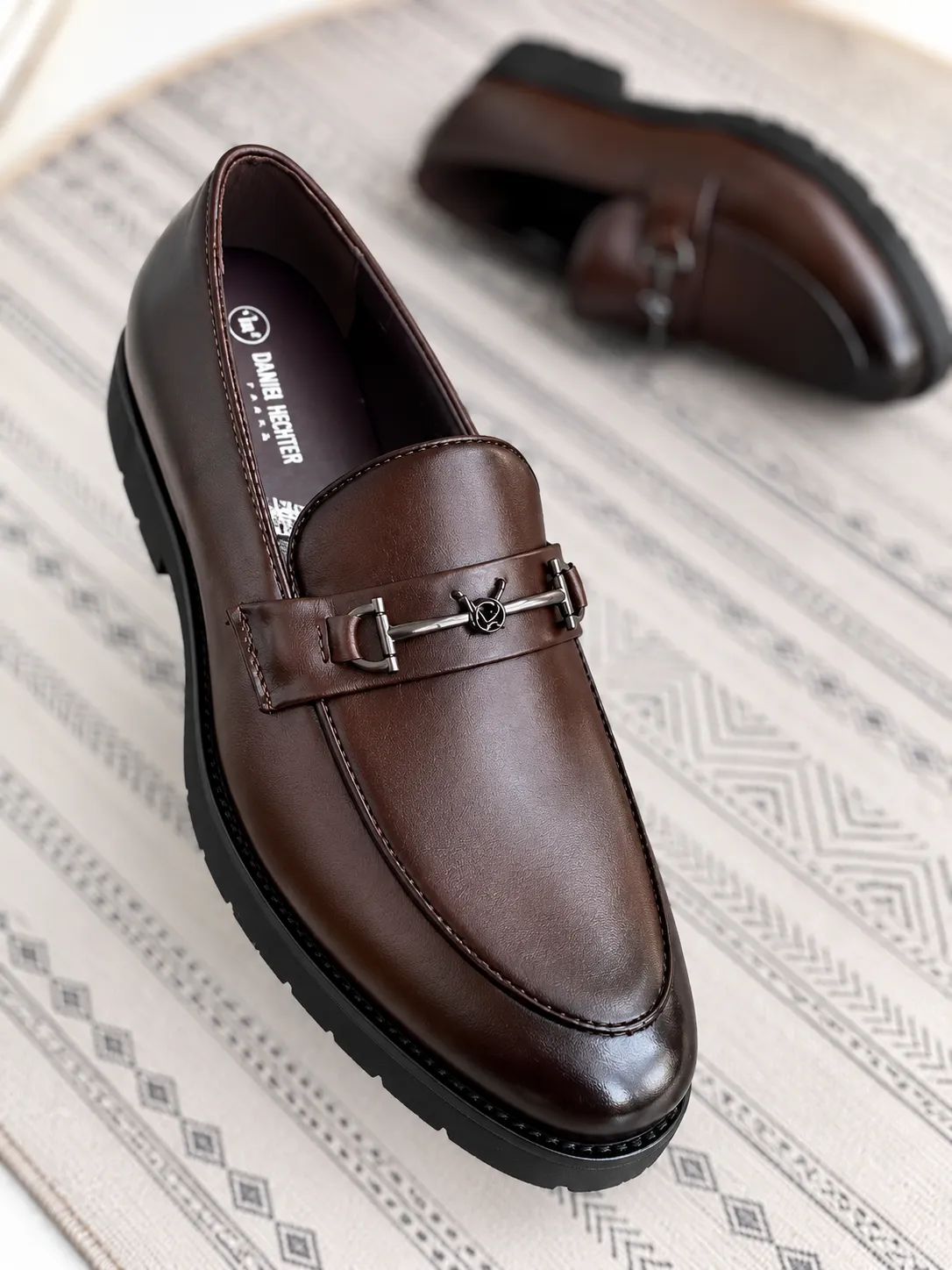 V.I.P Exclusive Official Loafers