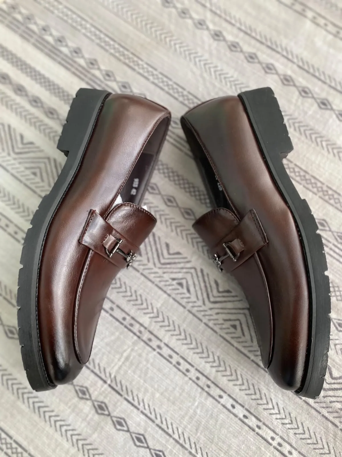 V.I.P Exclusive Official Loafers